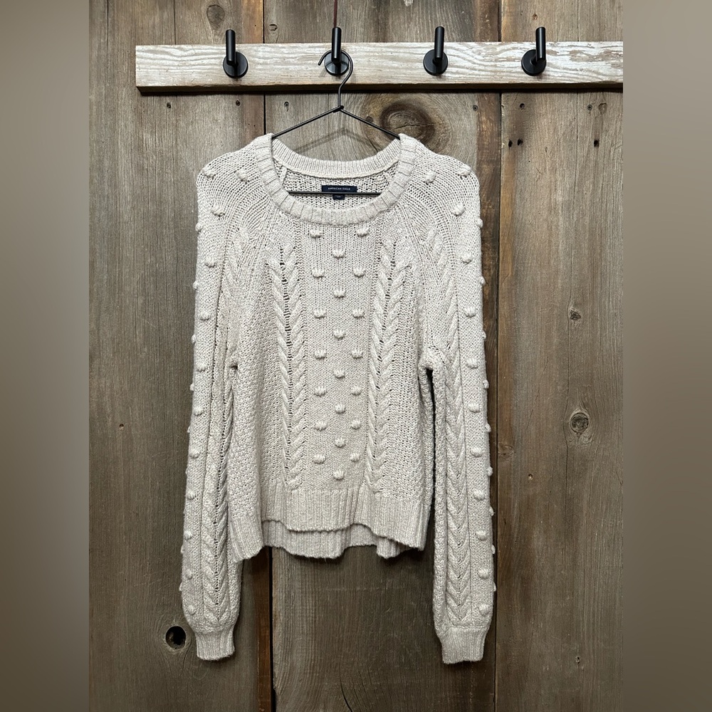 American Eagle Bobble Crew Neck Pullover Sweater in Oatmeal Size Medium Womenβs